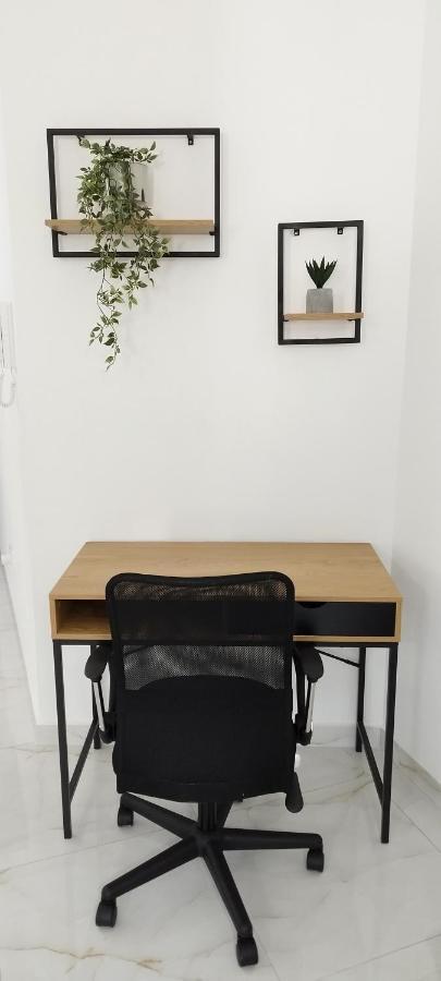 Large And Modern Apartment In The Centre Of Malta Моста Екстер'єр фото