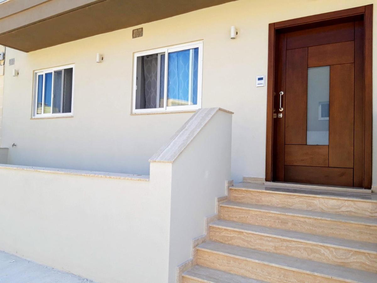 Large And Modern Apartment In The Centre Of Malta Моста Екстер'єр фото