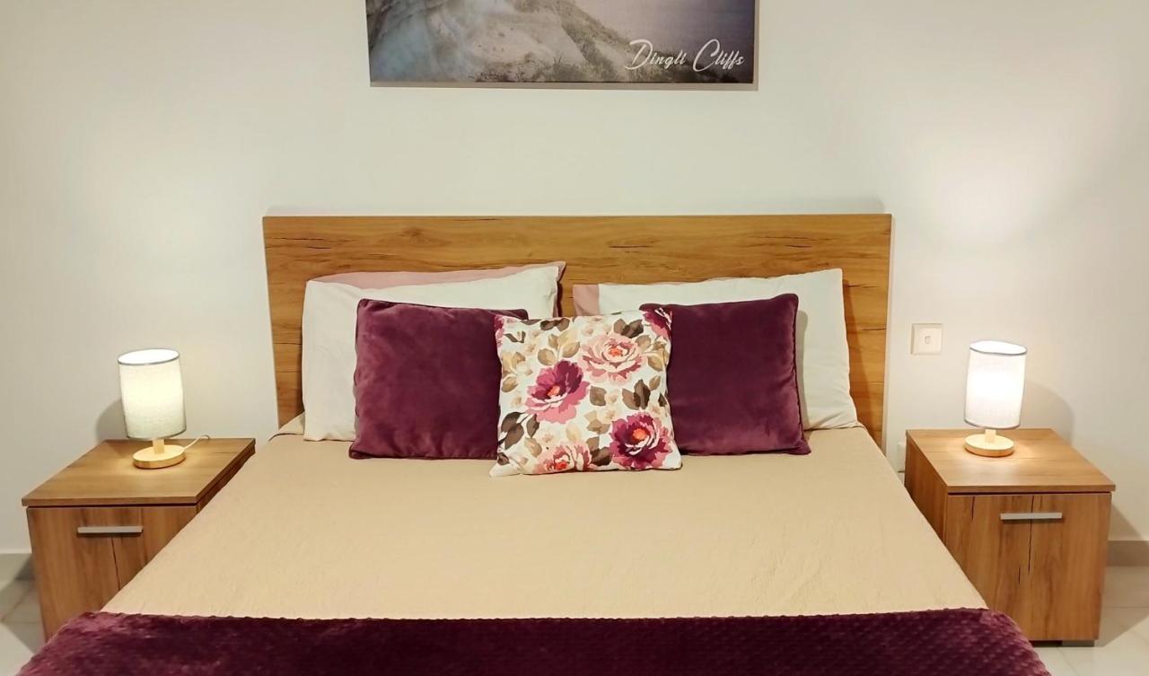 Large And Modern Apartment In The Centre Of Malta Моста Екстер'єр фото